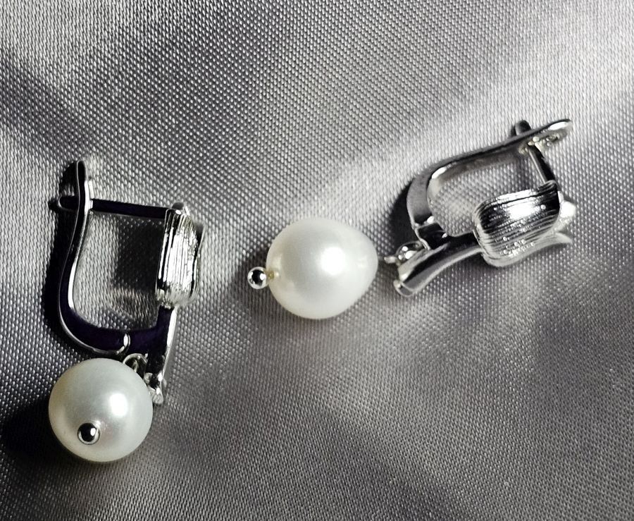 Ohrringe & -stecker: Ohrringe mit Perlen Tulpe Silber – Neu (gemäss Beschreibung) aus Grenchen von maretop 1
