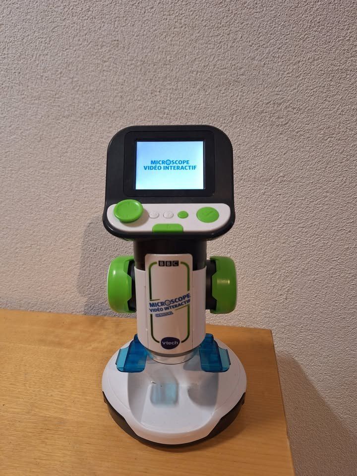 Vtech Giocattoli: Microscope VTech Éducatif Interactif Enfant – Usato da Peney-le-Jorat venduto da alfniro