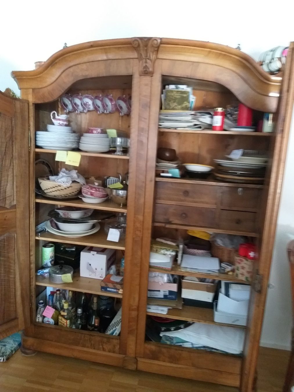 Armoires: Schrank Biedermeier – D'occasion à Magden par utsalk 1