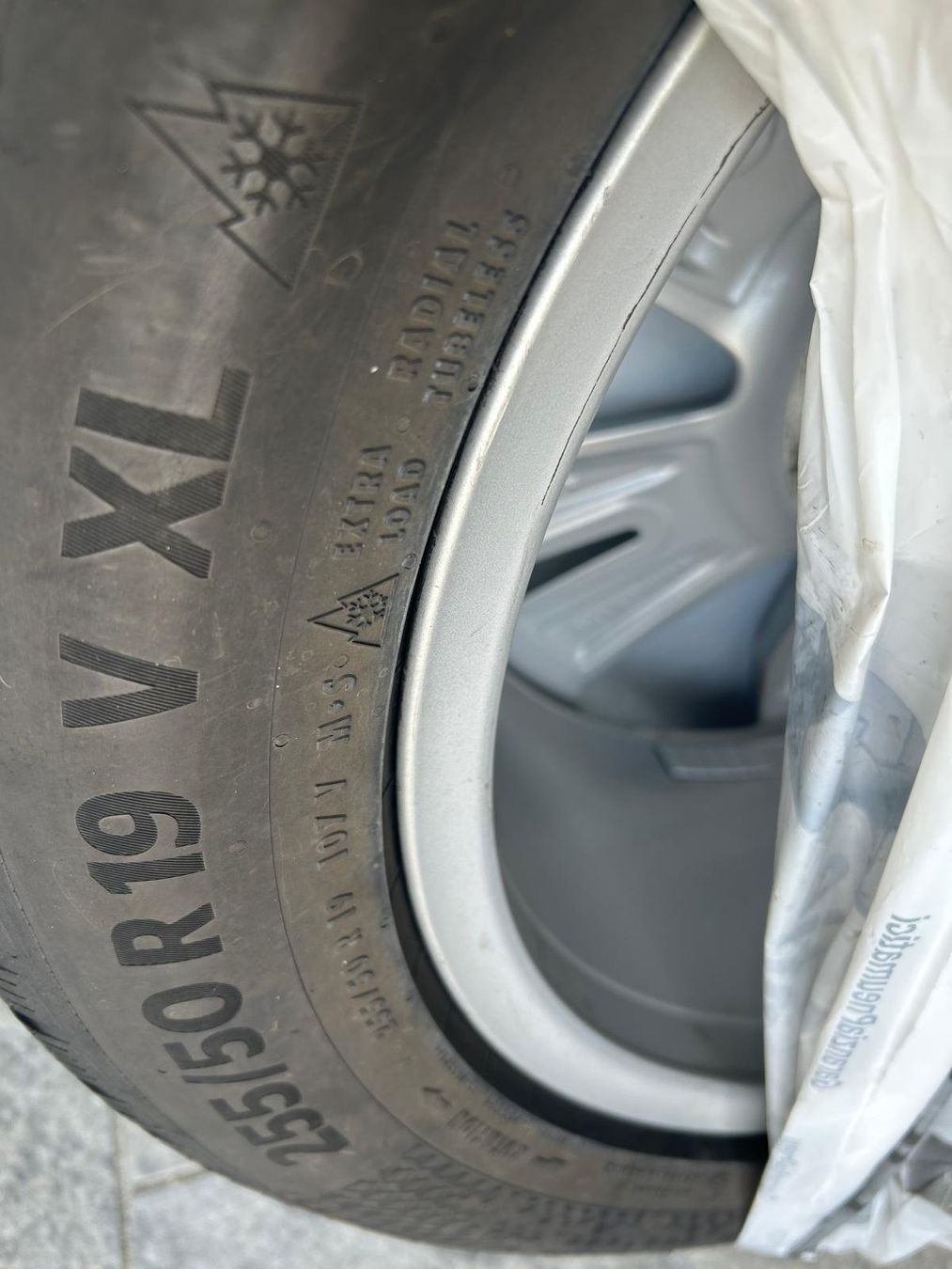 Pneus & Roues: VW -4 Kompletteräder – D'occasion à Balsthal par Cumulunimbus 1