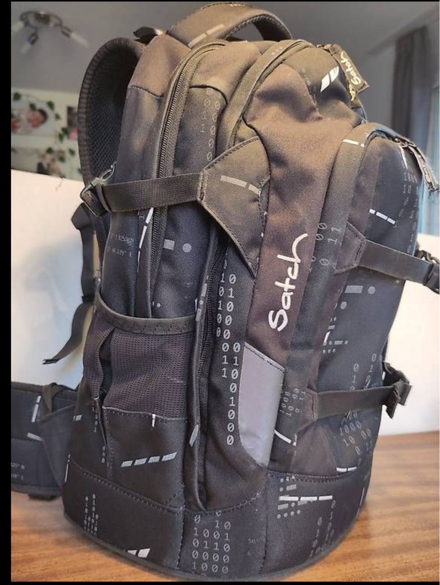 Satch Zaini: Schulrucksack von Satch – Nuovo (secondo la descrizione) da Winterthur venduto da ChicMarkt 7