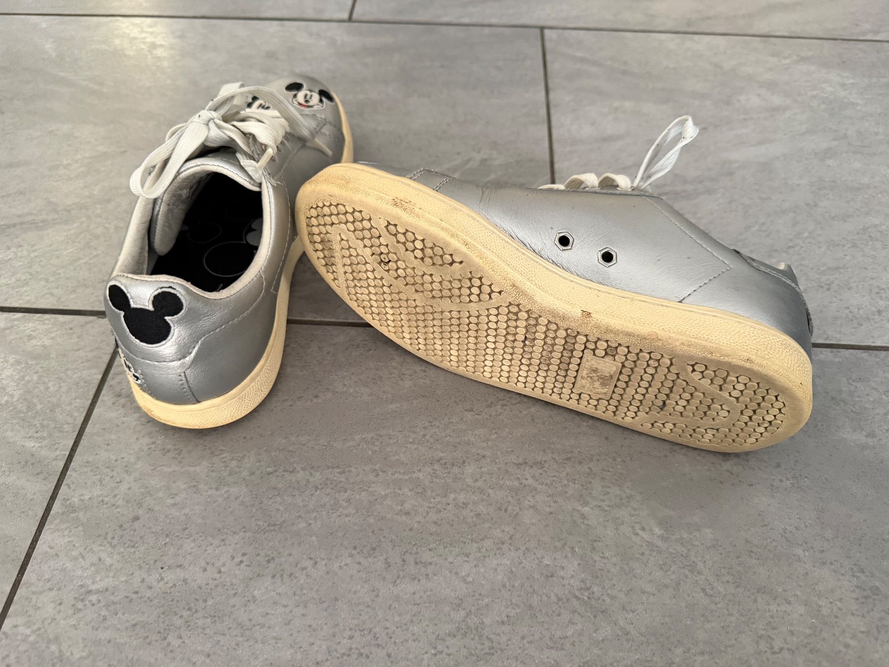 Scarpe da donna: Sneaker - Grösse 36 - Disney Moaconcept – Usato da Bülach venduto da Loredana13 3