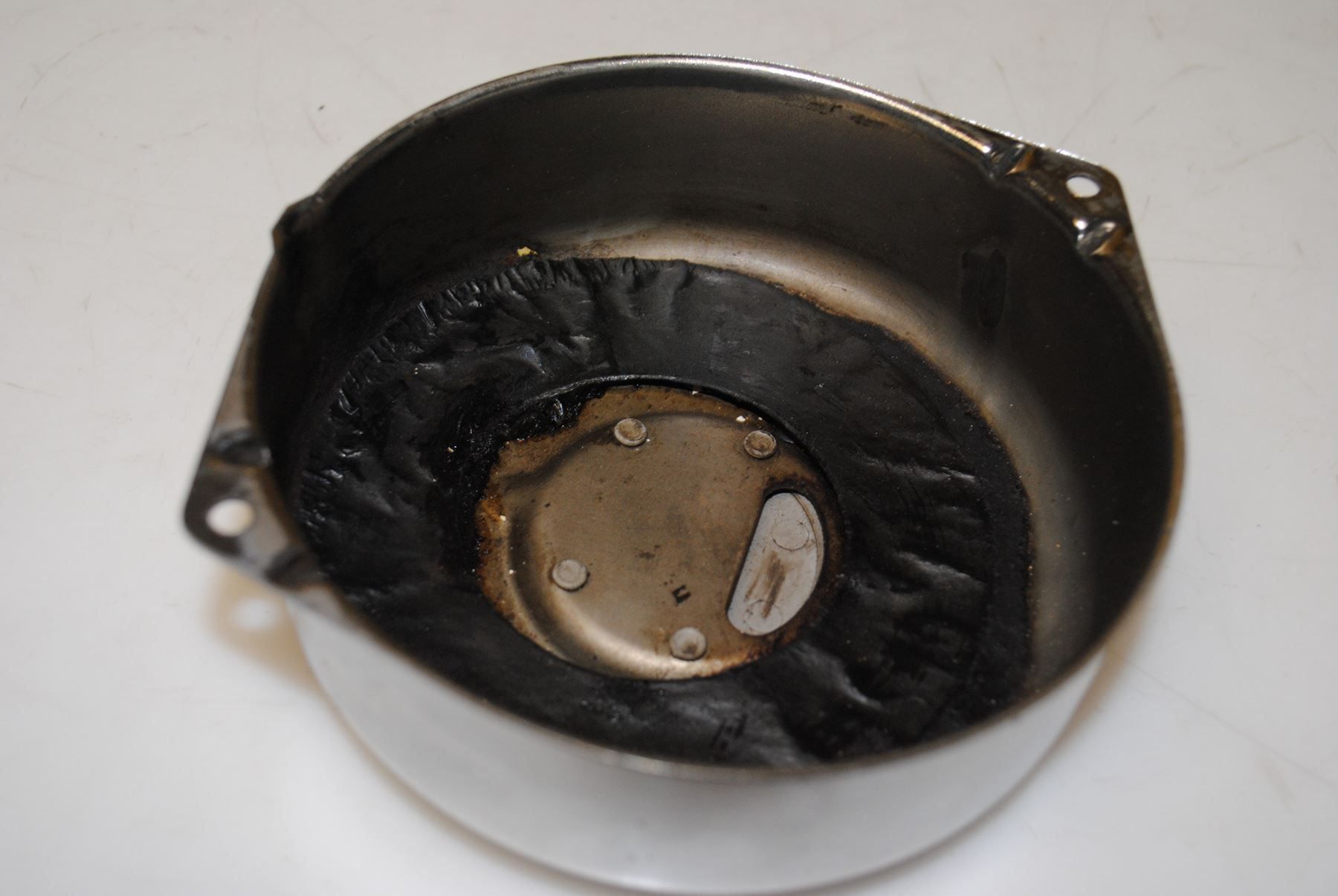 Puch Parti ricambio per ciclomotori: Puch Lichtmaschinenabdeckung Zündungsdeckel Original – Usato da Subingen venduto da Baergarage 6