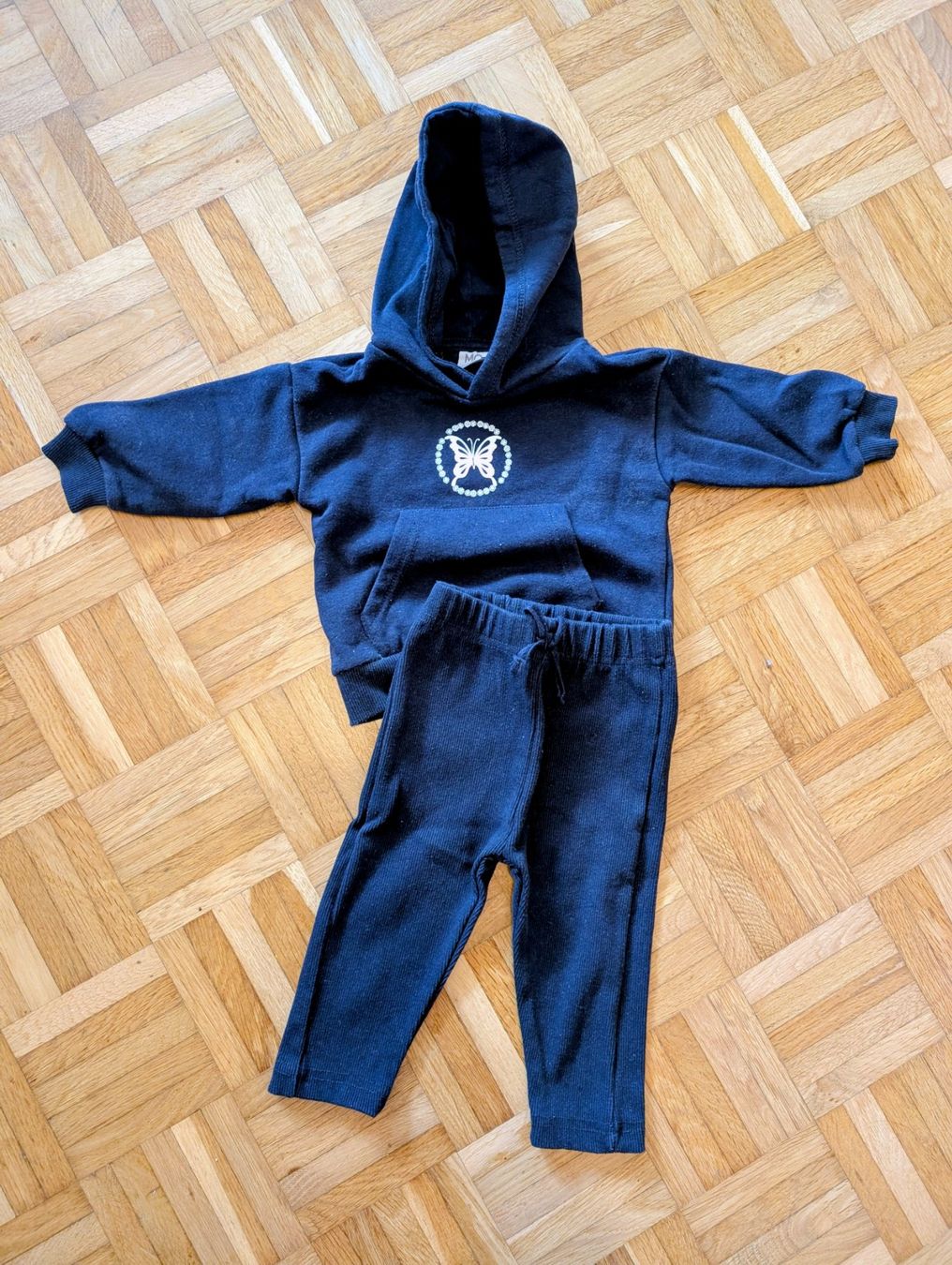 Pagliaccetti: Baby cute jumpsuit/set 74 – Usato da Zürich venduto da lus_zrj6