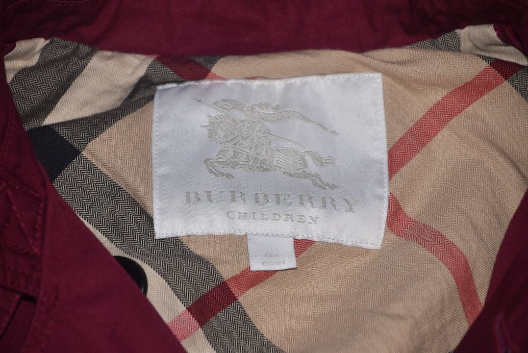 Burberry Giacche & Cappotti: Trench Coat  Burberry  - 12A – Usato da Collonges venduto da Auganien 7