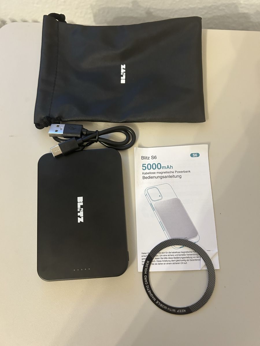 Caricatori & Batterie: Neue Powerbank – Nuovo (secondo la descrizione) da Allschwil venduto da selake990673