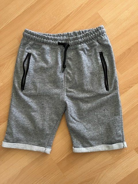 Pantaloni: Kinder Shorts Gr. 146 – Usato da Wabern venduto da adamovski 1