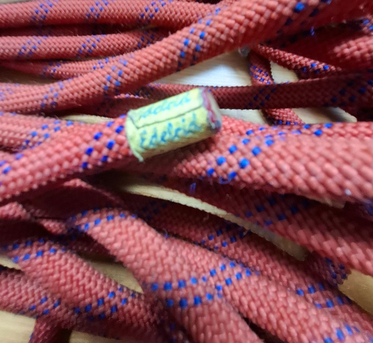 Edelrid Kletterausrüstungen: Bergseil 40 m – Gebraucht aus Grenchen von Schlussliecht 1