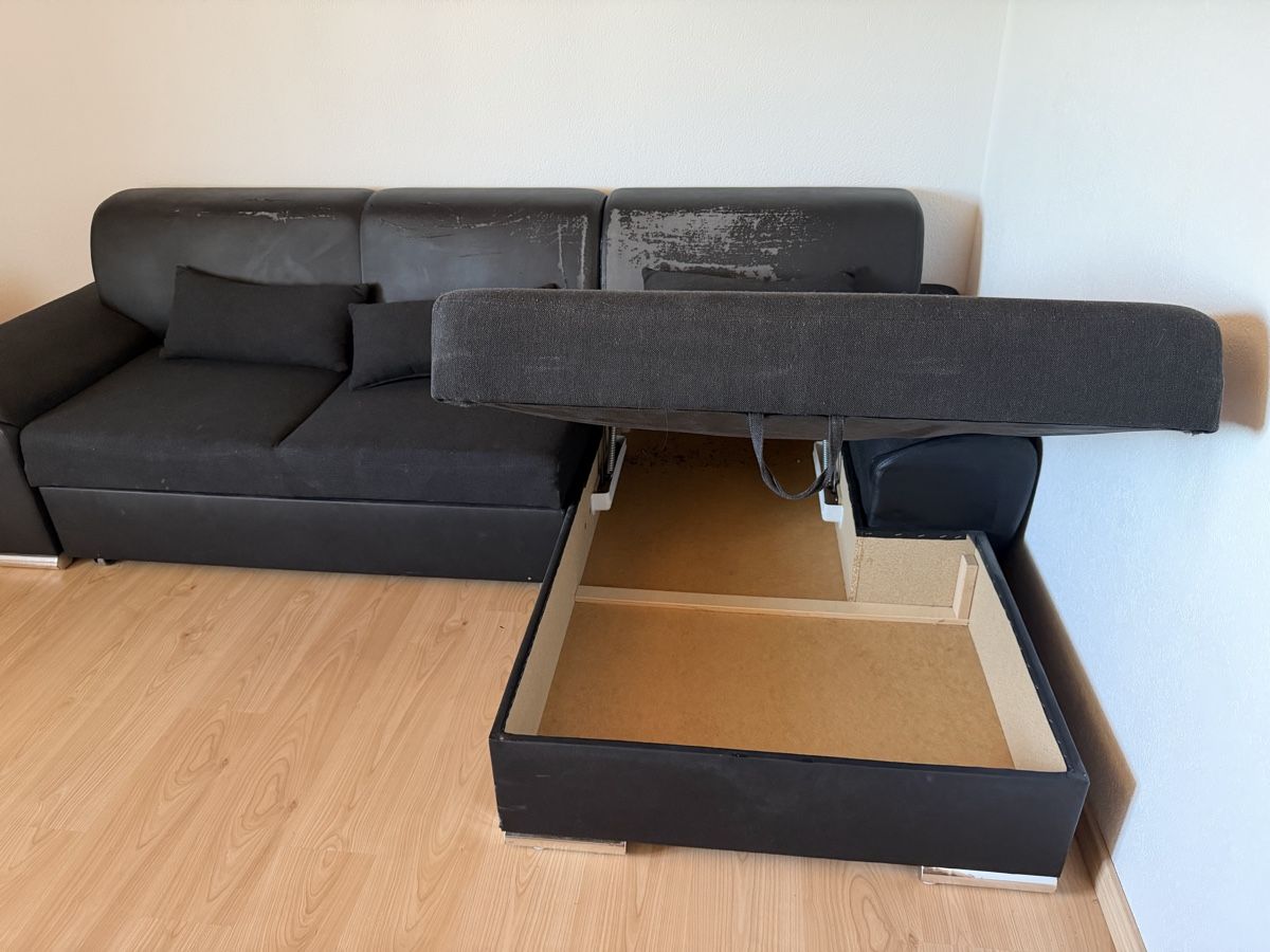 Sofas: Ecksofa schwarz mit Bettfunktion und Stauraum – D'occasion à Wildberg par todi_22 1