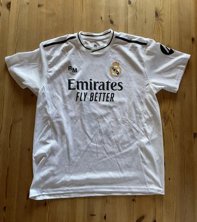 Trikot Real Madrid MBAPPÉ -L-