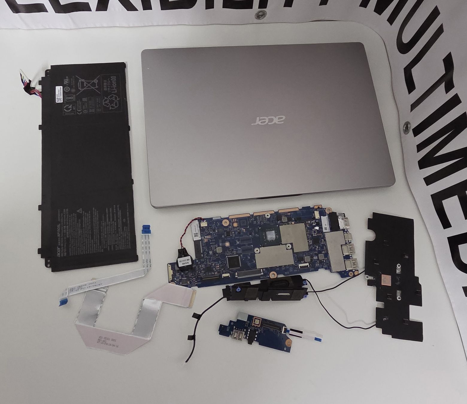 Acer Portables: ACER Notebook – Défectueux à St Gallen par FMAccess 5
