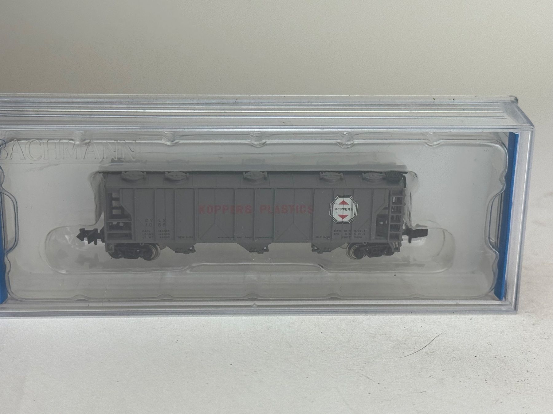 Modelleisenbahnen: EX-  Bachmann Silowagen Koppers Plastics – Gebraucht aus Elm von Wikmtz