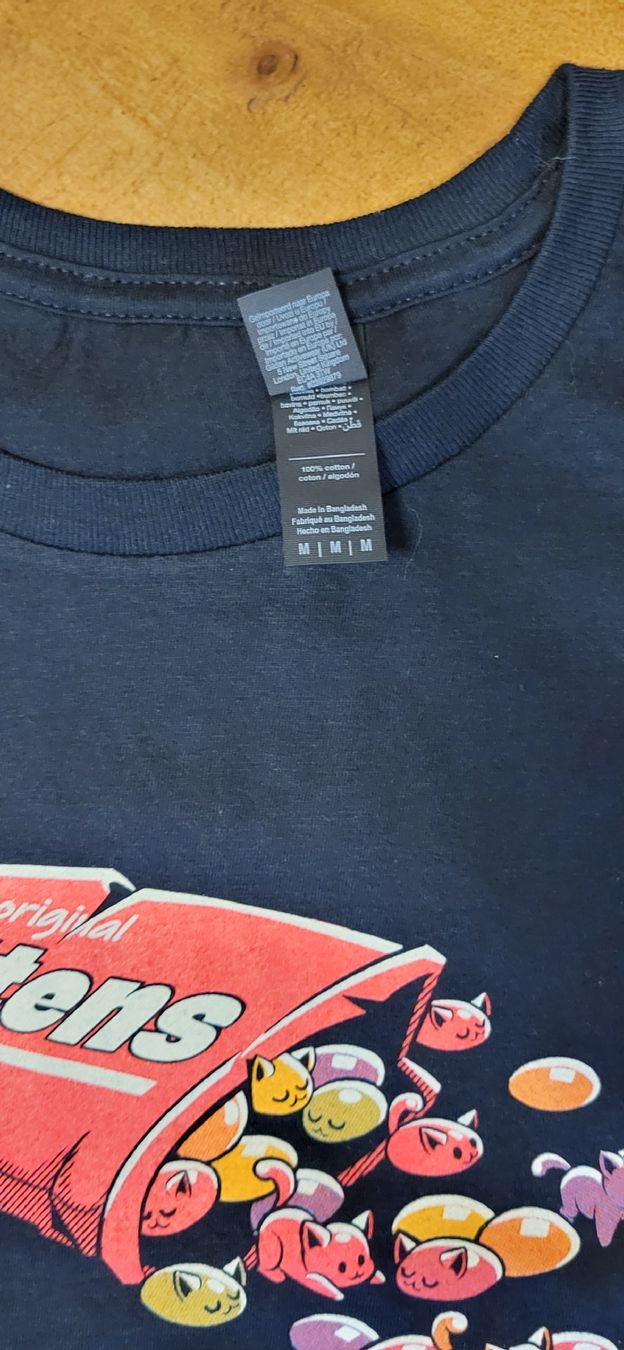 T-Shirts: cat's T-shirt – Neu und originalverpackt aus Camignolo von Hakunamat5 2