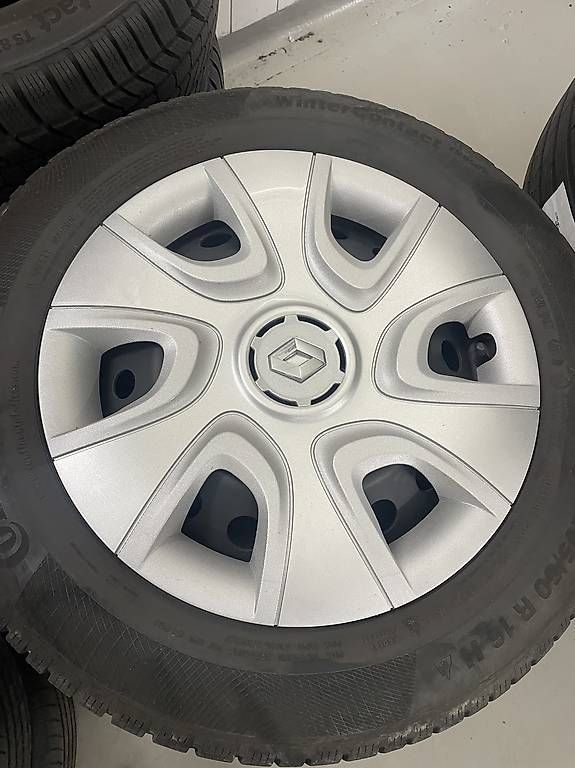 Renault Pneumatici & Ruote complete: 4 roues complètes hiver Renault ou Daci – Usato da Genève venduto da CARLOS-CFO