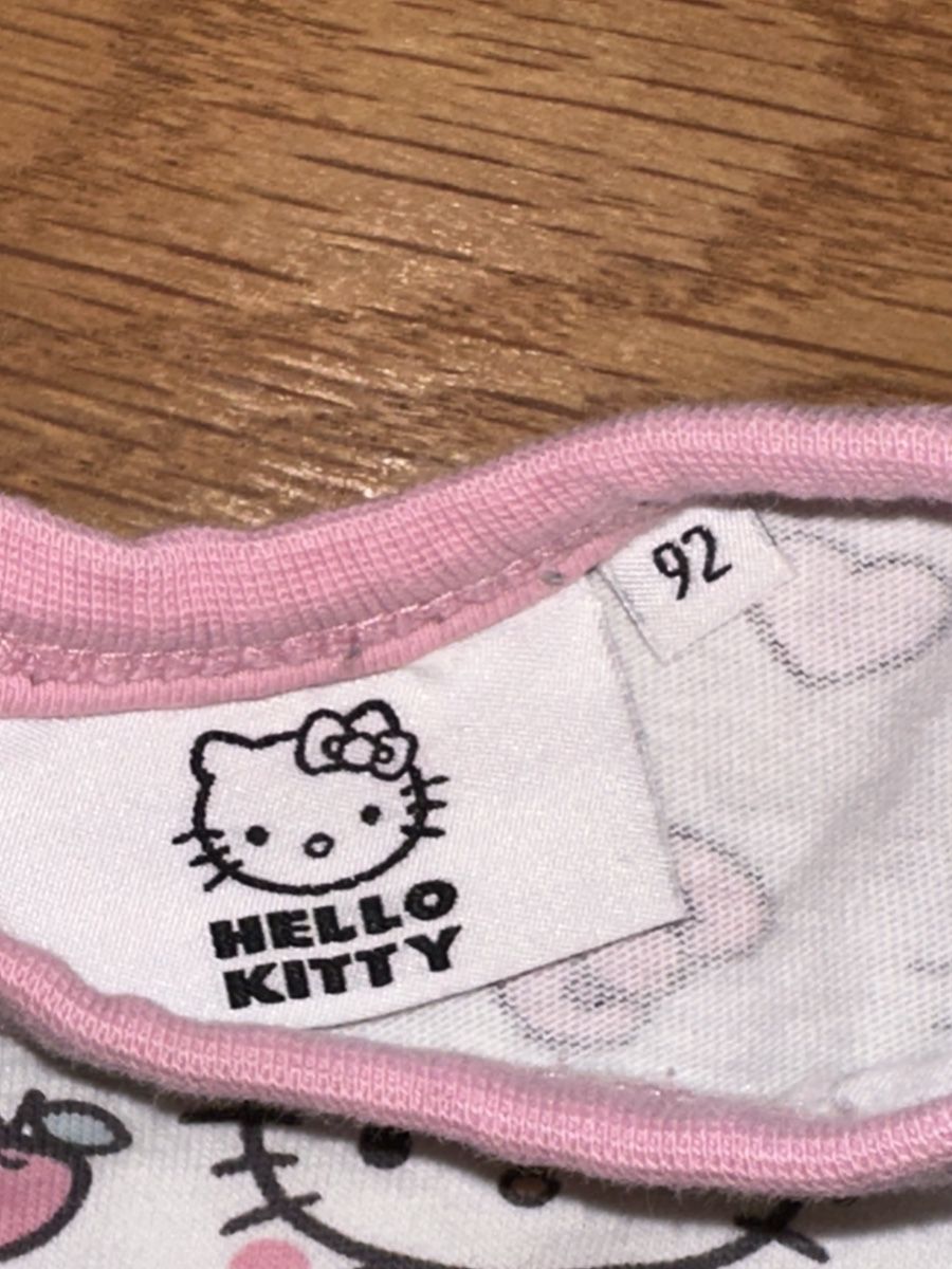 H&M Biancheria intima: Hello Kitty Body Gr. 92, Langarm, Top Zustand! – Usato da Wettingen venduto da hak_52m8 1