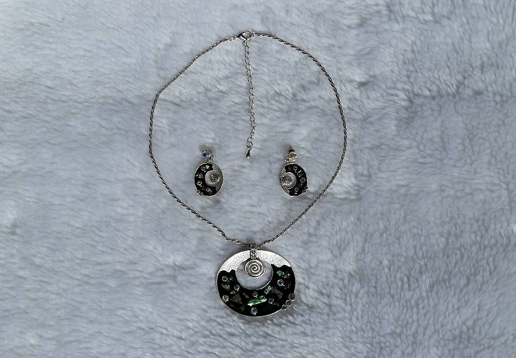 Sonstiger Schmuck: Set mit Perlmutt – Gebraucht aus Soyhieres von chatons 1