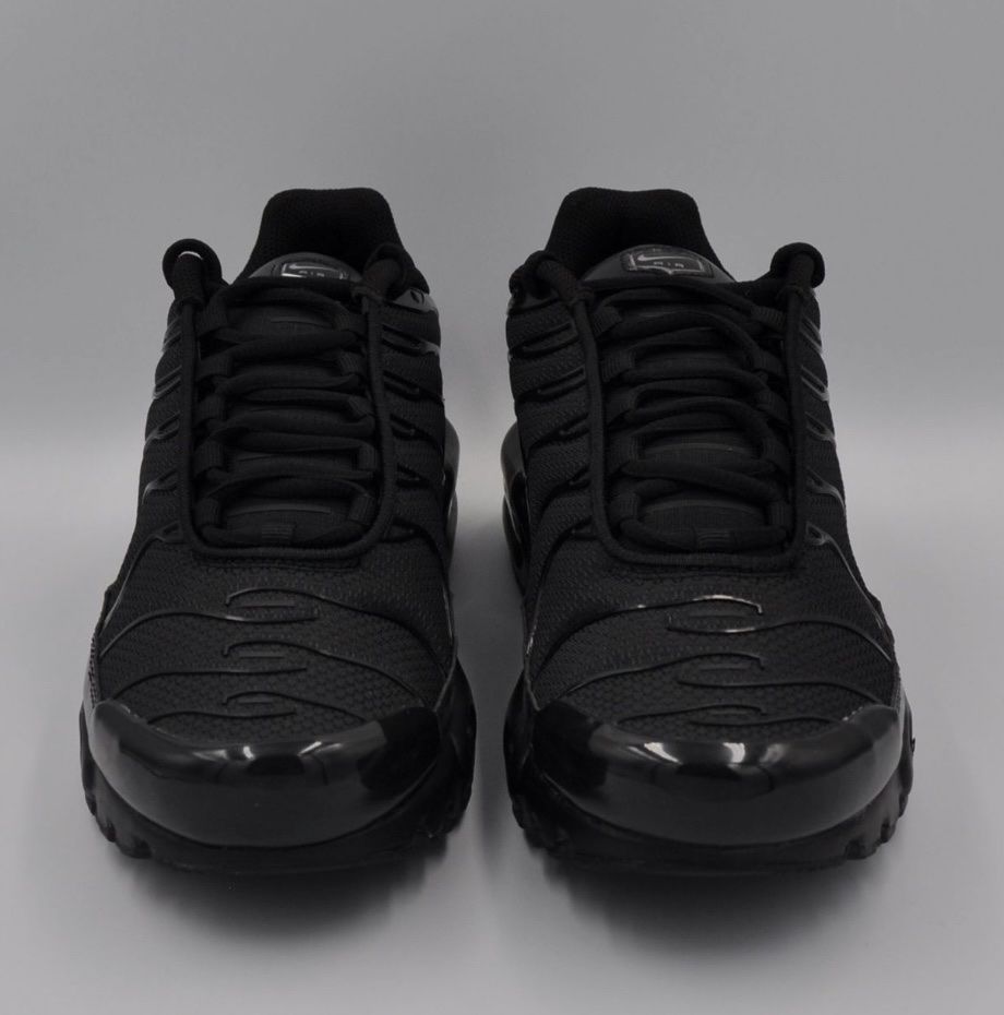 Nike Scarpe da uomo: Nike Air Max Plus TN - 44 - neu – Nuovo e nell'imballaggio originale da Zürich venduto da Rollladen