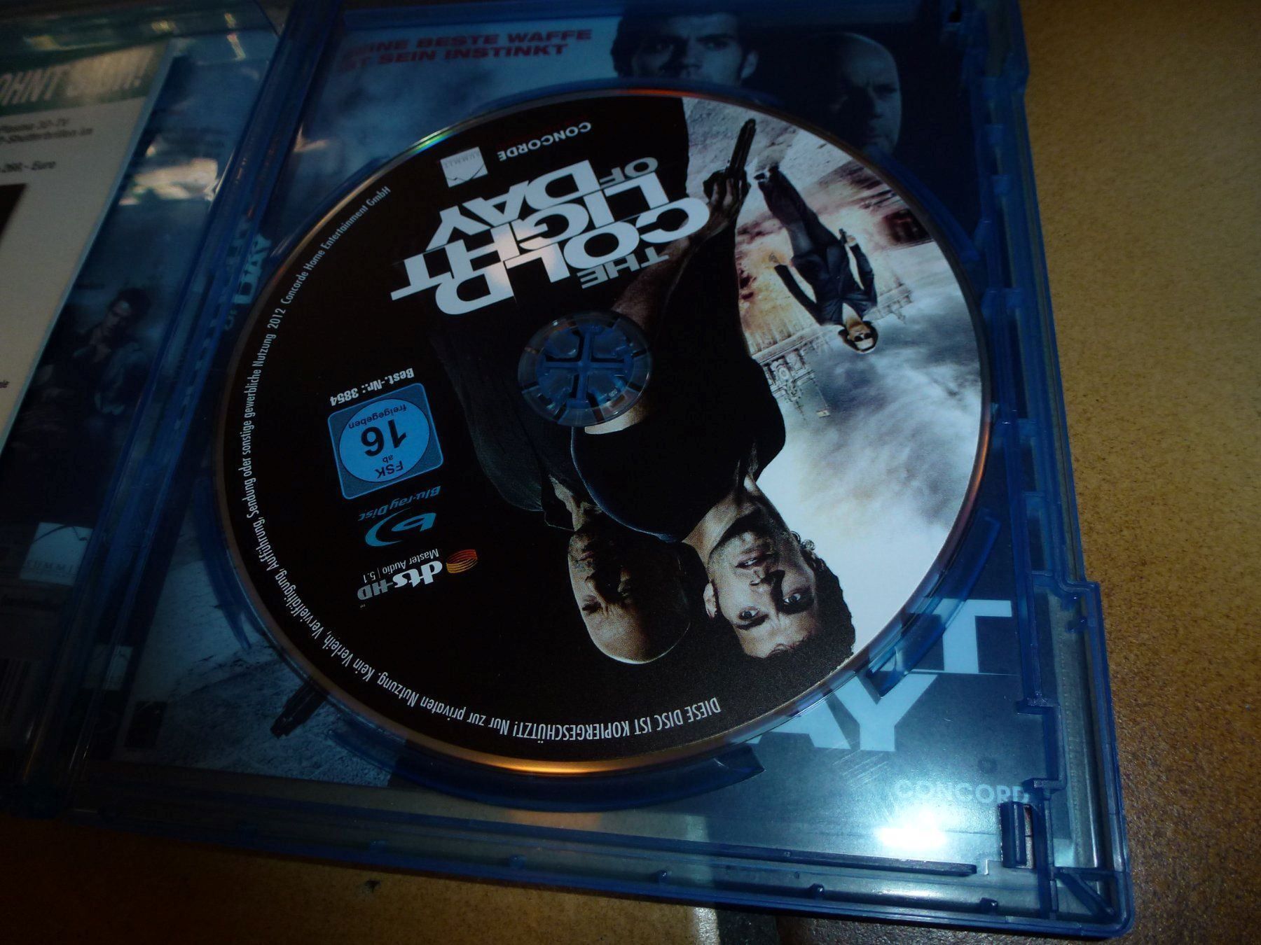 Tutti i DVDs: The Cold Light of Day BLU-RAY – Usato da Olten venduto da Disc-Verkauf 1