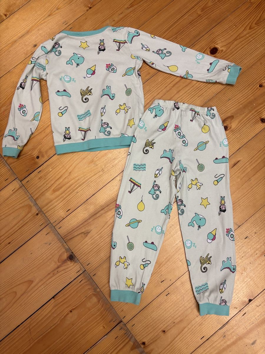 Schwiizergoofe Pigiama & Simili: Schwiizergoofe Pyjama, Gr. 116/110 – Usato da Büren an der Aare venduto da Nikito2001 3