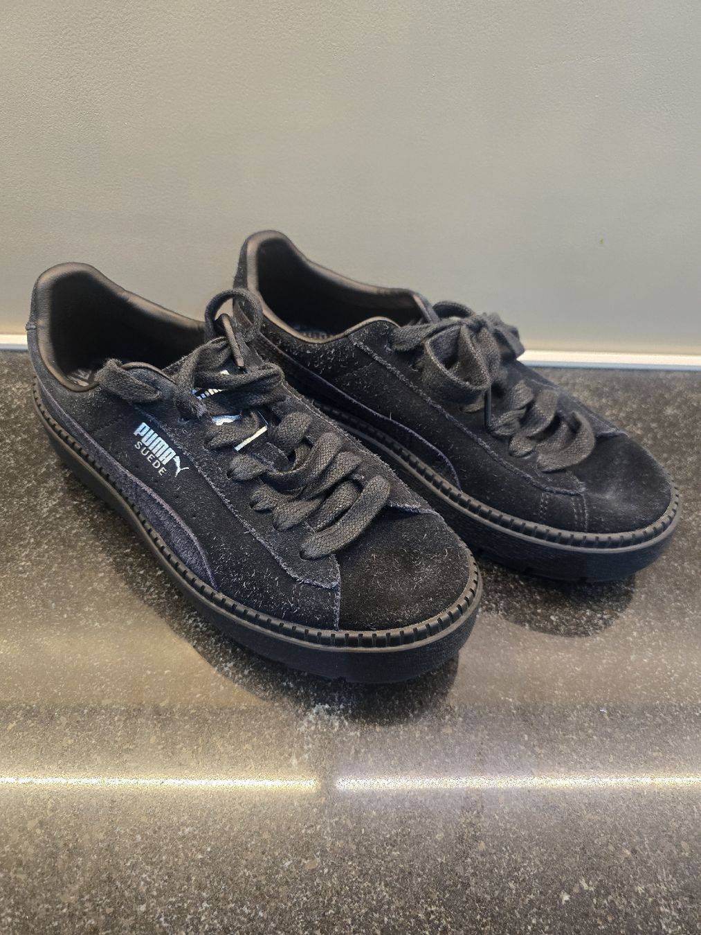 Puma Damenschuhe: Puma Sneakers - Grösse 37.5 – Gebraucht aus Hägglingen von Raff_Ella