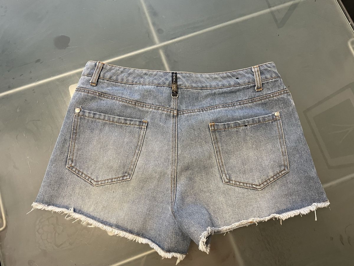 Pantaloni: Shorts Kendall & Kylie – Usato da Full-Reuenthal venduto da Mimi_1986 1
