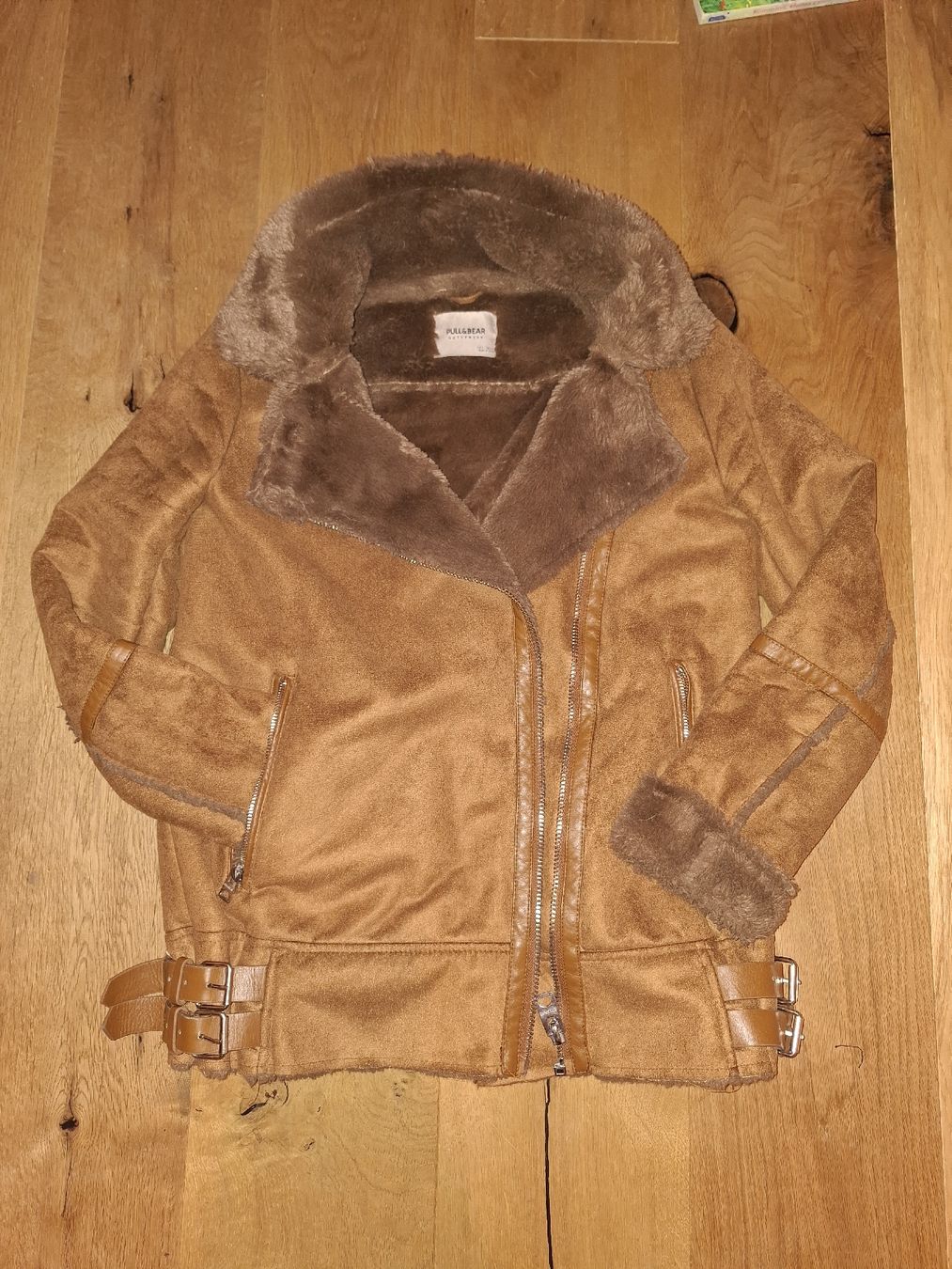 Pull&Bear Giacche: Kunstlederjacke Damen – Usato da Saland venduto da jael.norelli