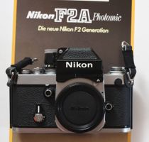 Nikon F2 A inkl. Tasche und Papieren (Sammlermodell)