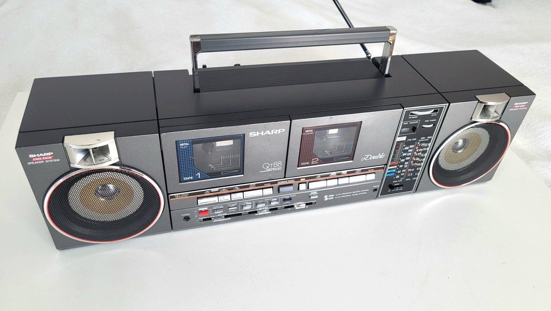 Sharp Radios: SHARP QT-88 – Gebraucht aus Döttingen von mar_22ws 2