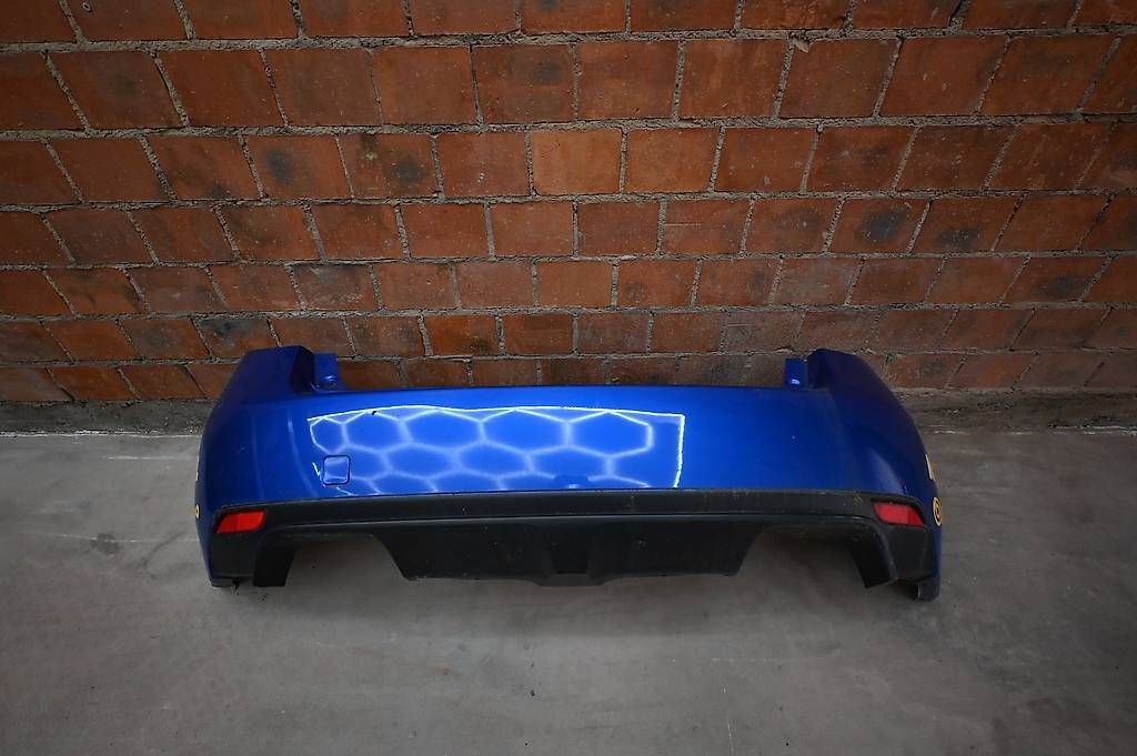 Subaru Tutti pezzi di ricambio auto: Stossstange Hinten Subaru WRX – Usato da Frick venduto da sandro_martin