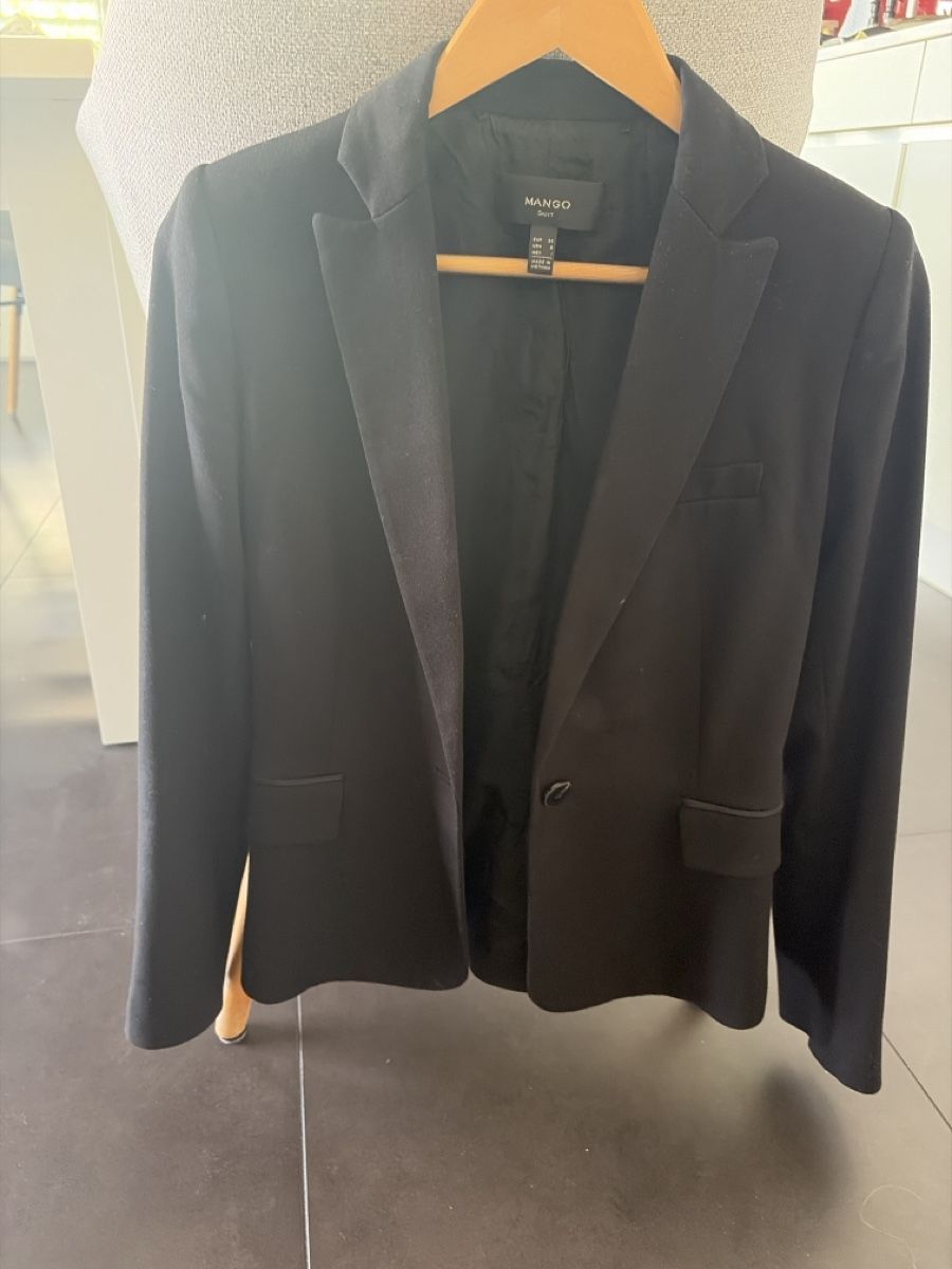 Mango Ensembles & Tailleurs: Anzug 3 Teilig – D'occasion à Zürich par sabri810