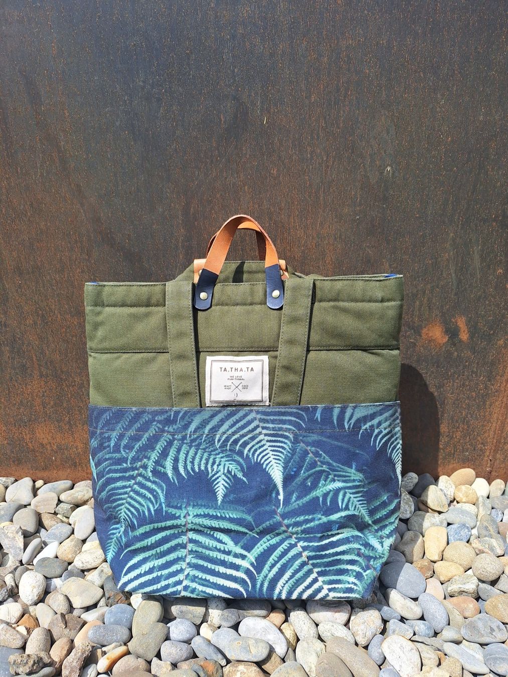 Ta Tha Ta Rucksäcke: Ta.Tha.Ta Rucksack – Gebraucht aus Selzach von Stony17