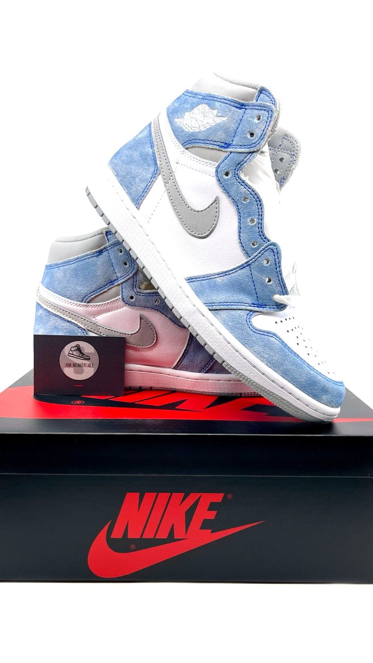 Jordan Scarpe da uomo: Jordan 1 Retro High Hyper Royal Smoke Grey Grösse EU 41 – Nuovo e nell'imballaggio originale da Küsnacht ZH venduto da SamSneakerSale 1