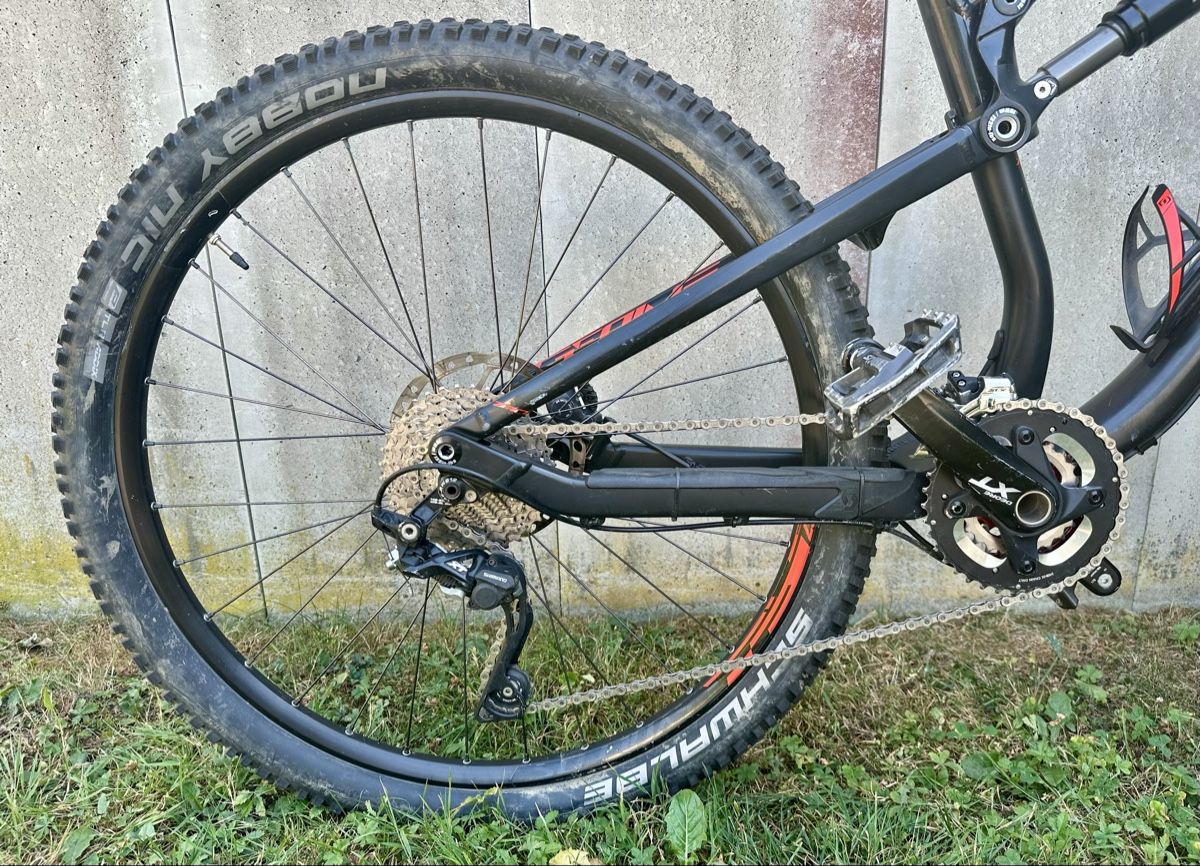 Scott Vélos: Mountainbike Scott Genius 730 – D'occasion à Adetswil par TurboDream 3