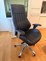 Pfister Atelier Bürostuhl aus Echtleder