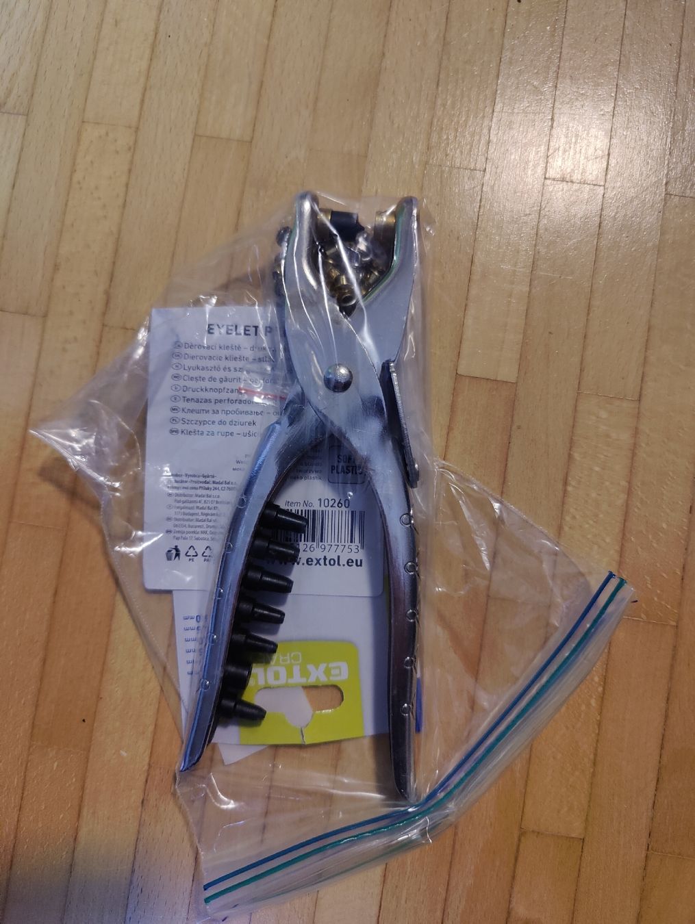 Kit bricolage: Lochzange mit Ösen – Nuovo (secondo la descrizione) da Neuägeri venduto da mai_9nd6