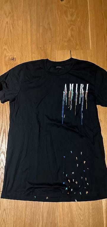 T-shirts: Amiri Tshirt – D'occasion à Zürich par and_fwy7