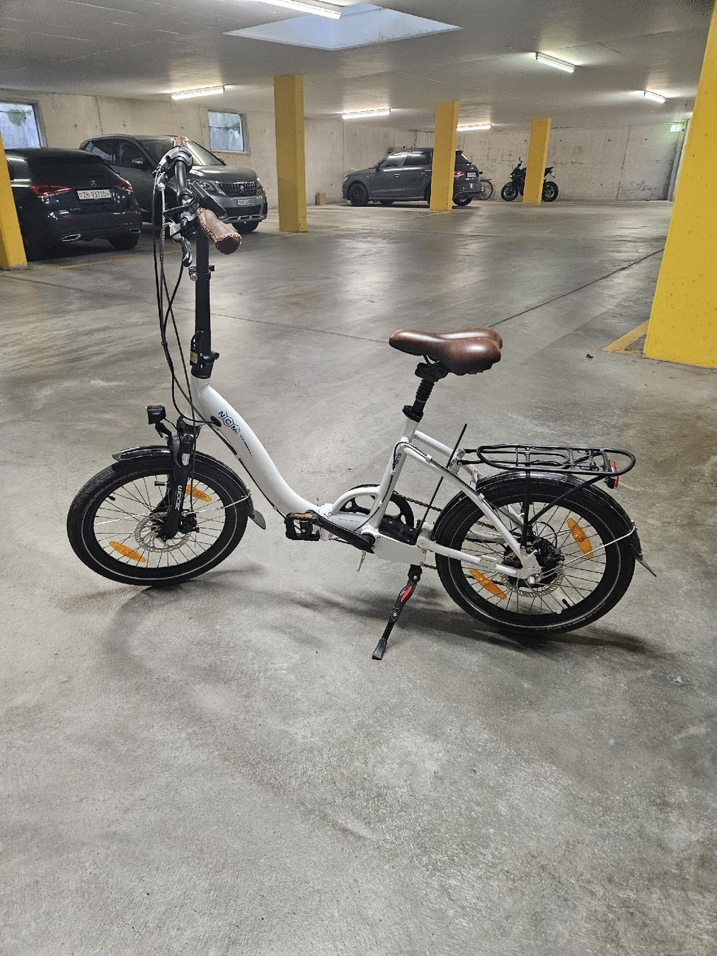 Faltvelo / Klappvelo E-Bike NCM Paris, neuwertig! Top! (Gebraucht) in  Steinmaur fr CHF 499  nur Abholung auf Ricardo kaufen