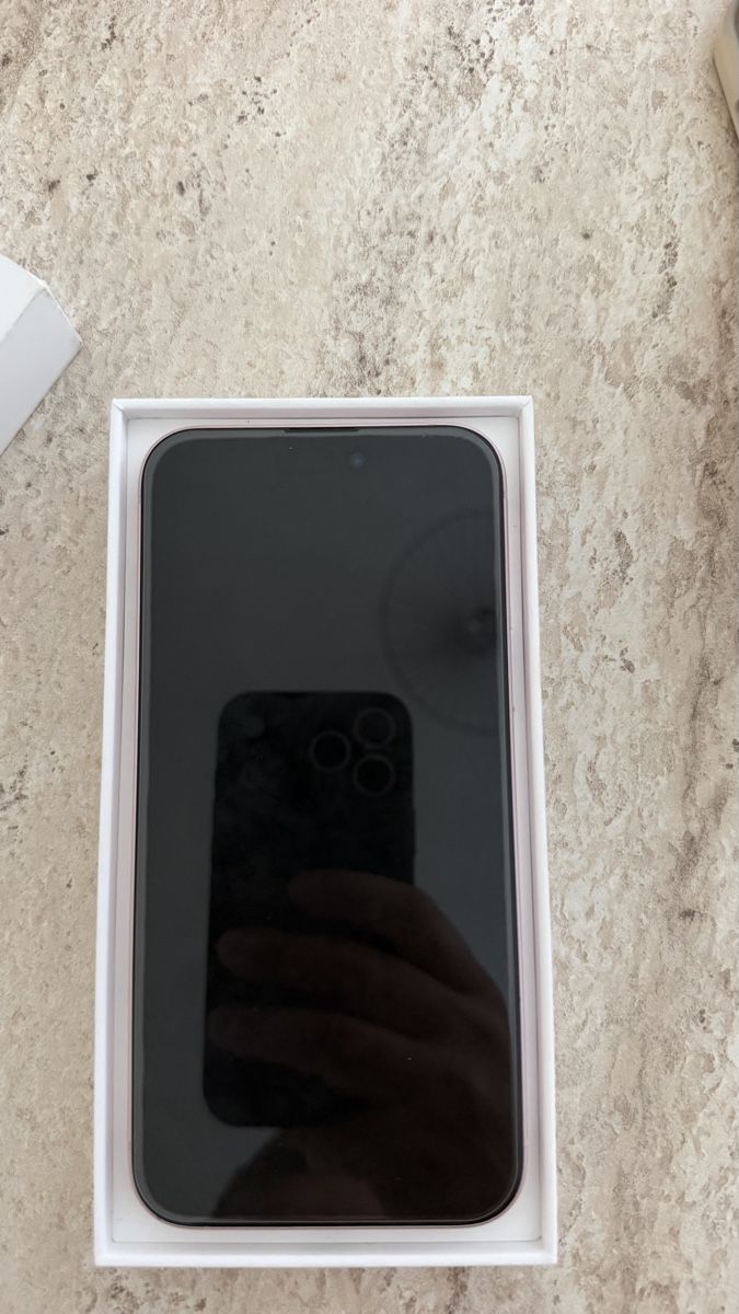 Apple Handys / Smartphones: iPhone 15 plus 128gb  – Gebraucht aus Sion von N__V 2