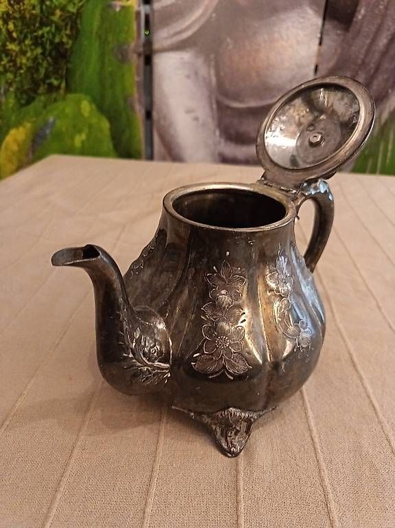 Teekannen: Wunderschöne antike Silber-Teekanne (versilbert) – Gebraucht aus Bonstetten von thethreecats 2