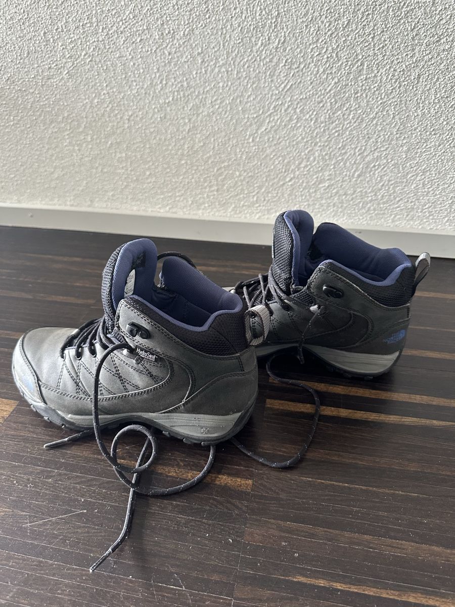 North Face Scarpe da donna: Wanderschuhe  – Usato da Zürich venduto da aly_ai7 2
