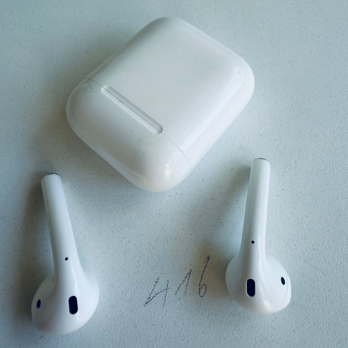 Apple Casques audio: Original Apple AirPods 2 Gen. Wireless Kopfhörer & Case – D'occasion à Basel par MY.AIRPODS.SHOP 6