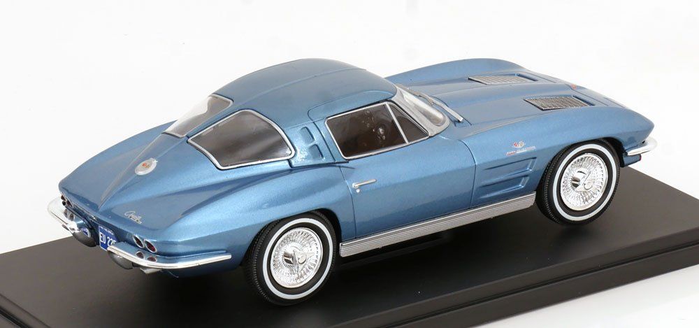 Chevrolet Modellautos: Chevrolet Corvette C2 Sing Ray „Split Window“ 1963 hellblau – Neu und originalverpackt aus Gerlafingen von espero88 7
