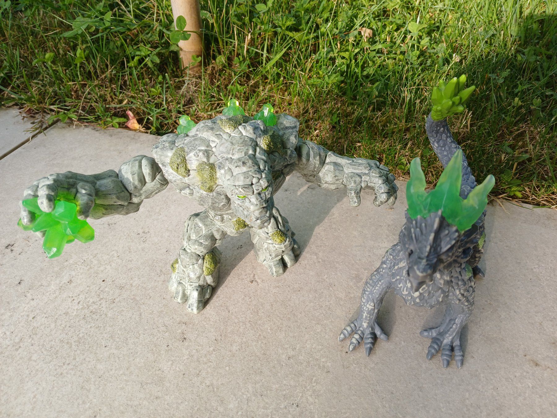 Schleich Spielzeuge: Schleich Stone Monster und Eldrador Steindrache – Gebraucht aus Wolfhausen von Garfield1414