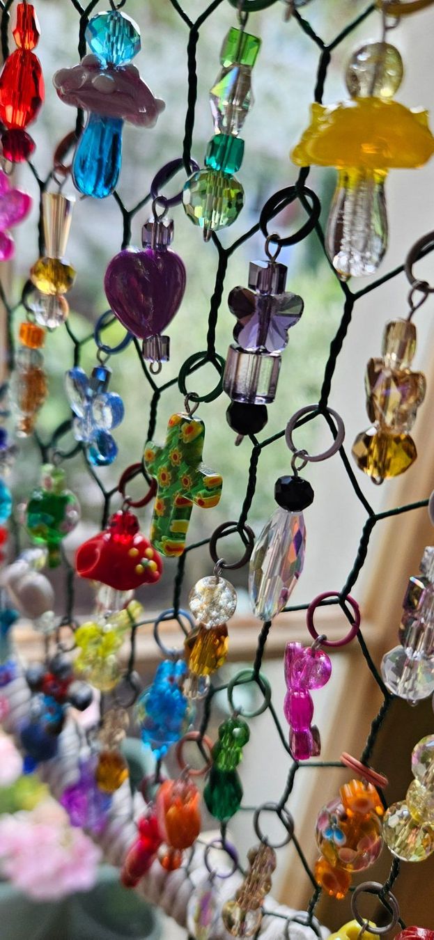 Alle Dekorationen: Handmade beaded suncatcher, 30cm diameter, unique design. – Neu und originalverpackt aus Flums von F.Mas 6