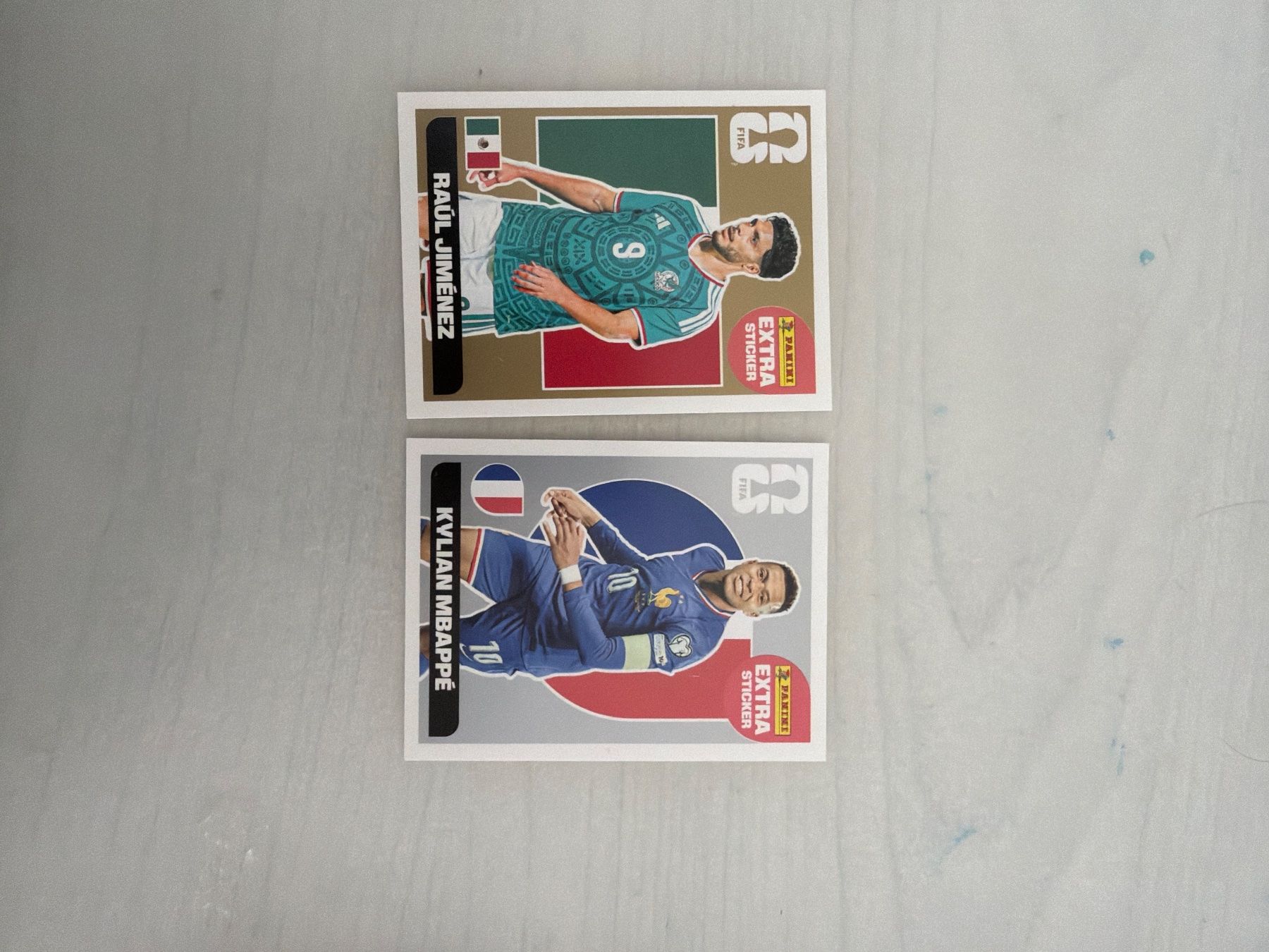 Panini Carte collezionabili: Panini Extra Sticker Jimenez und Mbappe – Nuovo (secondo la descrizione) da Ebnat-Kappel venduto da dar_zr7s
