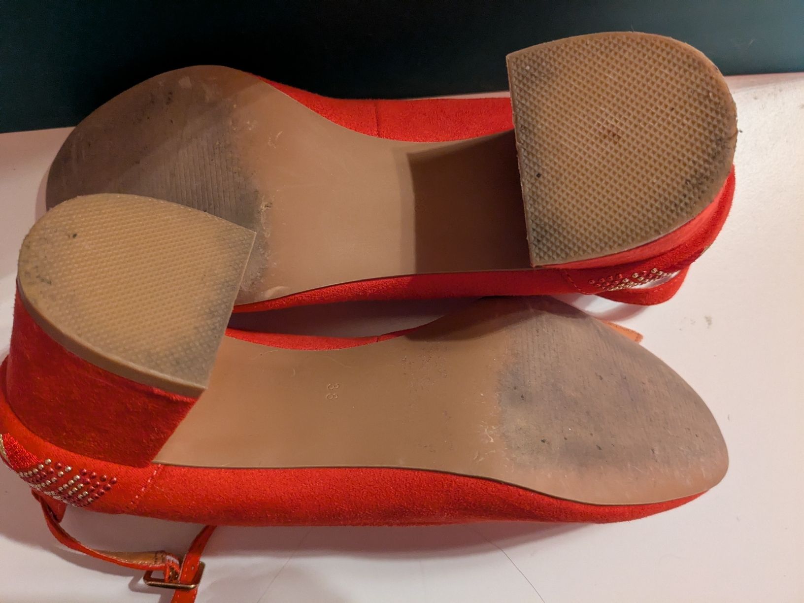 Scarpe da donna: babies sandales – Usato da Vionnaz venduto da MarinaMGB 2