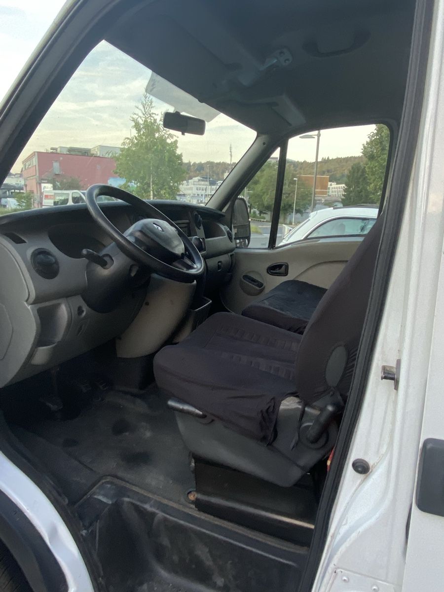Renault Nutzfahrzeuge: Renault Master T33 MFK 9/2025 – Gebraucht aus Kriens von cna_56xl 5