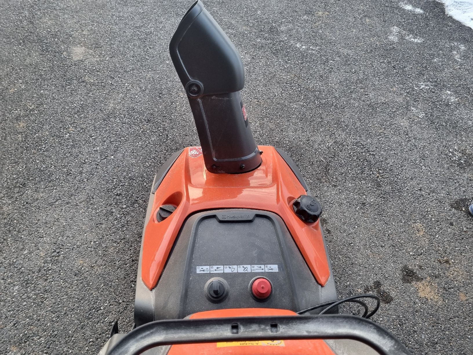 Husqvarna Sgombero neve: Husqvarna ST121E Schneefräse – Usato da Reichenbach im Kandertal venduto da zeh_m5wg 1