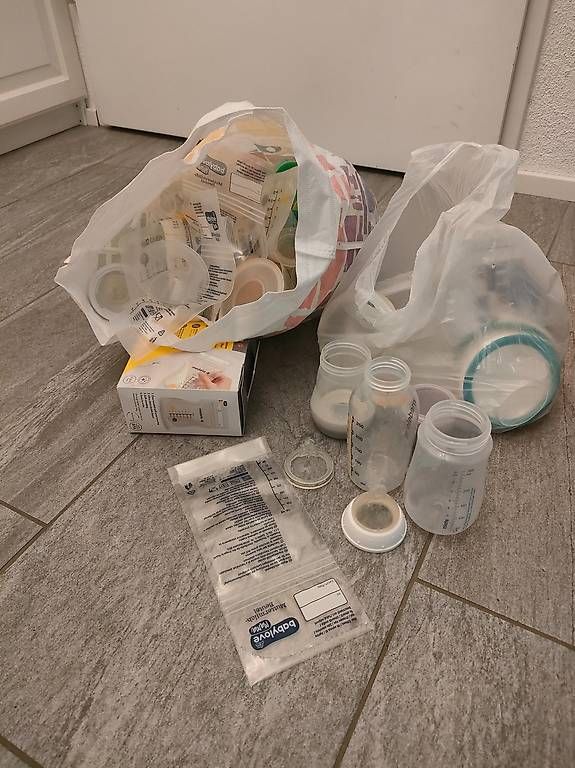 Pasti del neonato: Diverse baby Flasche etc – Usato da Steinhausen venduto da Florian-C