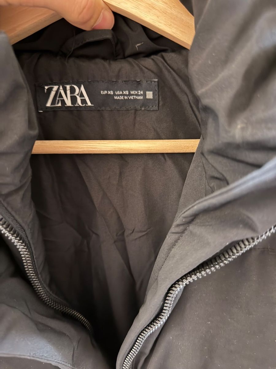 Zara Cappotti: Doudoune hiver  – Usato da Petit-Lancy venduto da LeanaFusti 2
